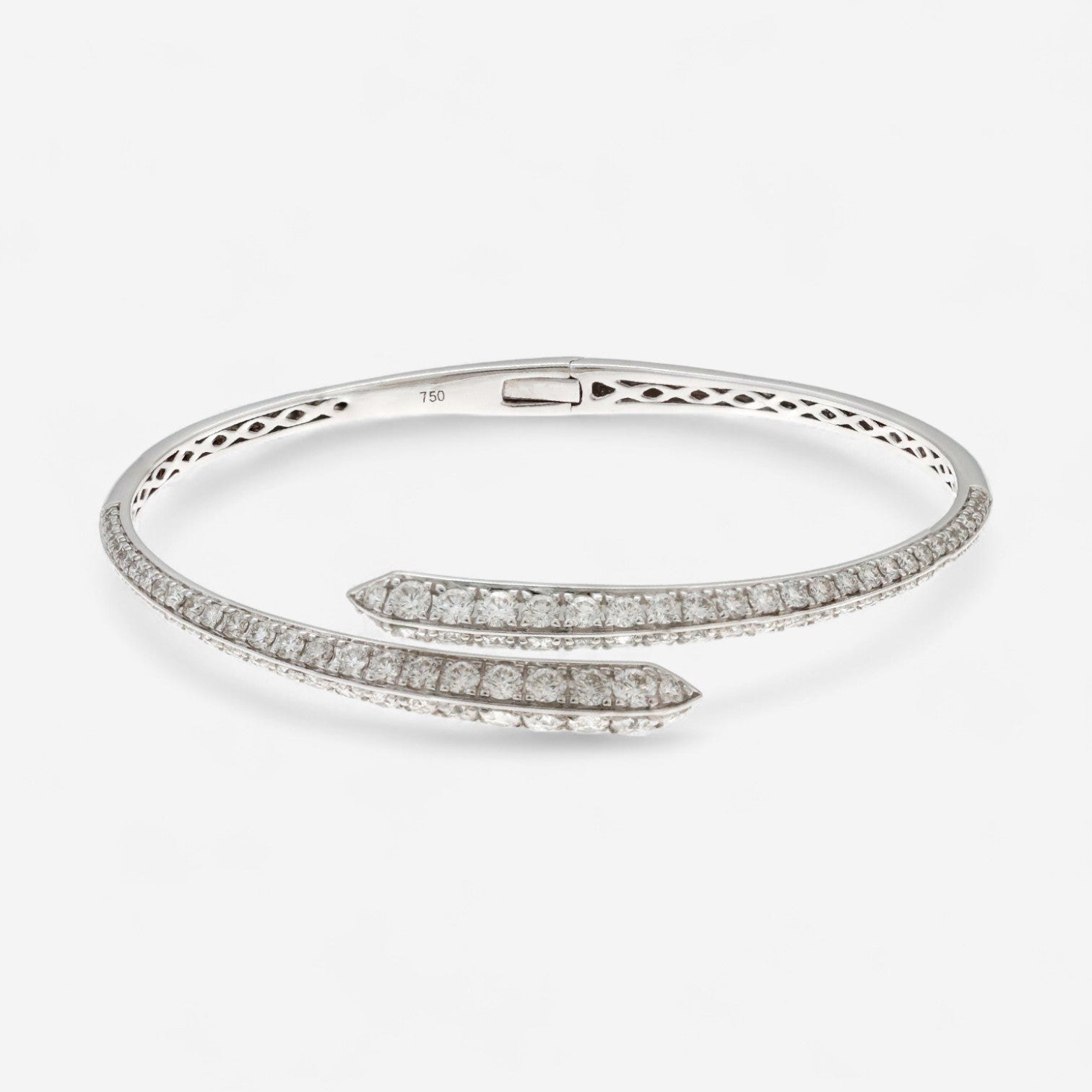 Alberto Milani 18K White Gold Diamond Bypass Cuff Bracelet G0061E