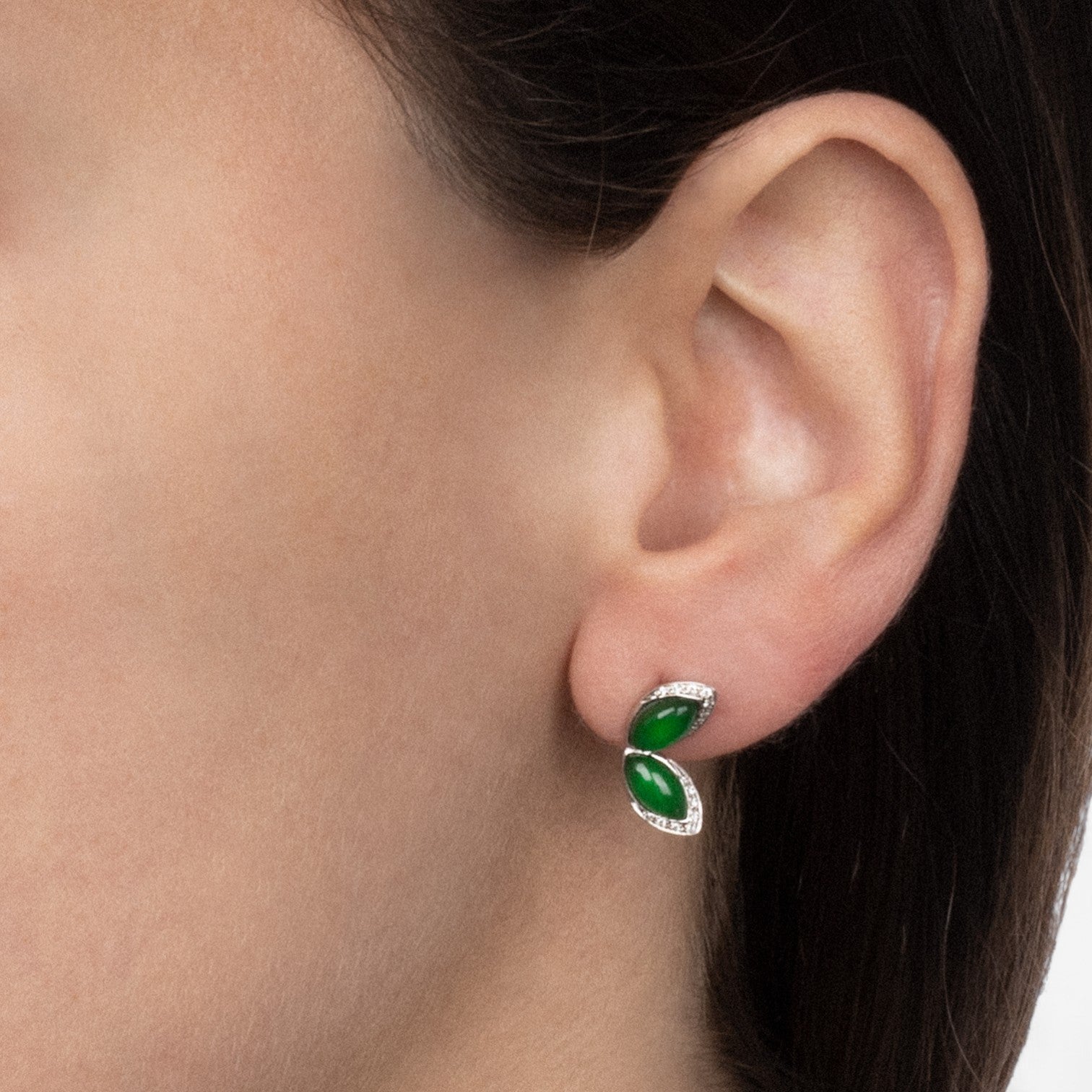 TAVANTI - 18KT White Gold, Brill, Green Adventurine+Rock  Crystal Earring ( Diamonds 0.12ctw G Si, Aventurine, Crystal)-JF-75-1144F - 6
Earrings are 15mm x 6mm. - THE SOLIST