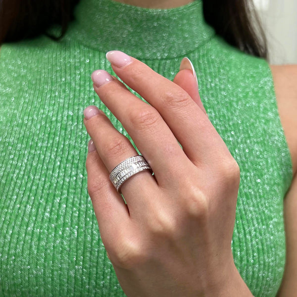 Messika Liz 18K White Gold Diamond Band Ring Sz. 6.25 05899-WG-52