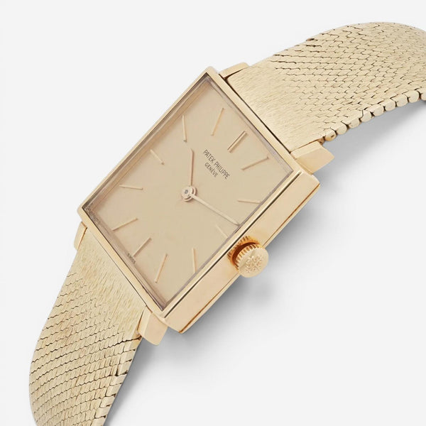 Patek Philippe Vintage Gondolo 18K Yellow Gold Manual Wind Unisex Watch 3430