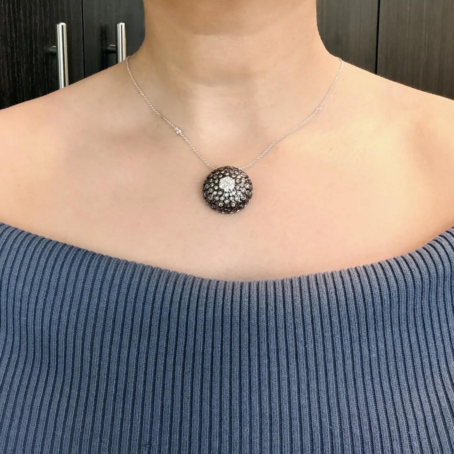 Salvini 18K White Gold Diamond Round Pendant Necklace 20060392