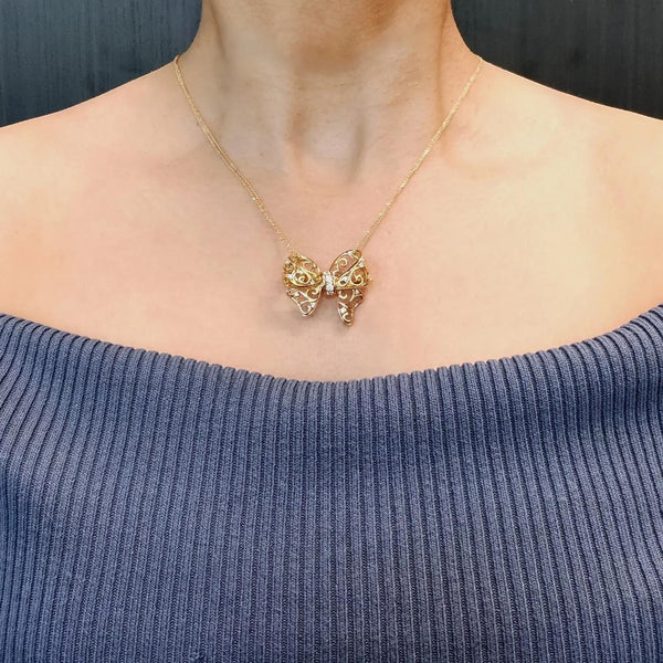 Giovanni Ferraris Filigree Bow 18K Yellow Gold Diamond Pendant Necklace 046963