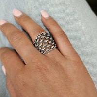 Crivelli Fascia Bombata Griffata 18K White Gold & Rhodium Diamond Ring Sz. 6 047