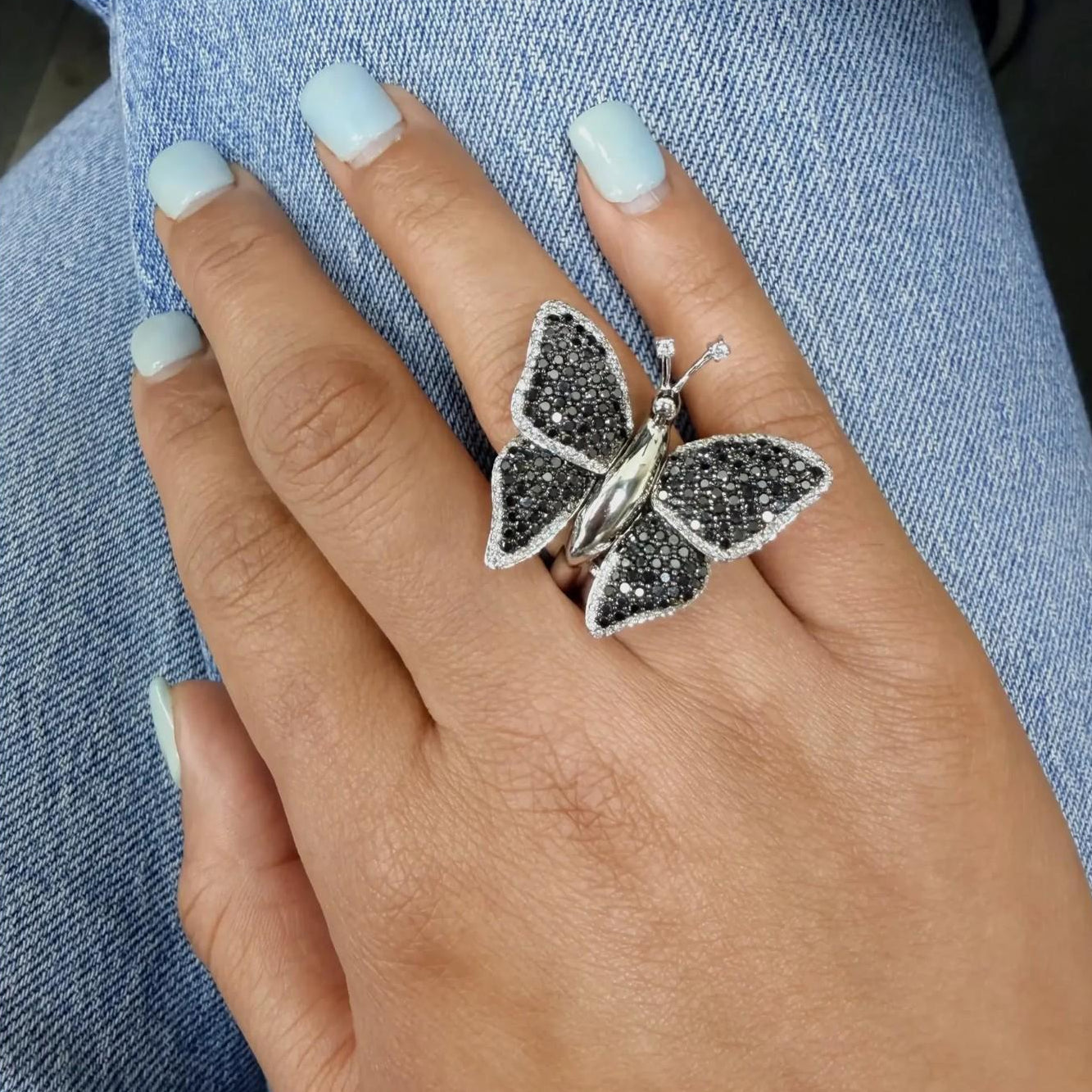 Crivelli Butterfly 18K White Gold Black & White Diamond Ring Sz. 6.5 047636