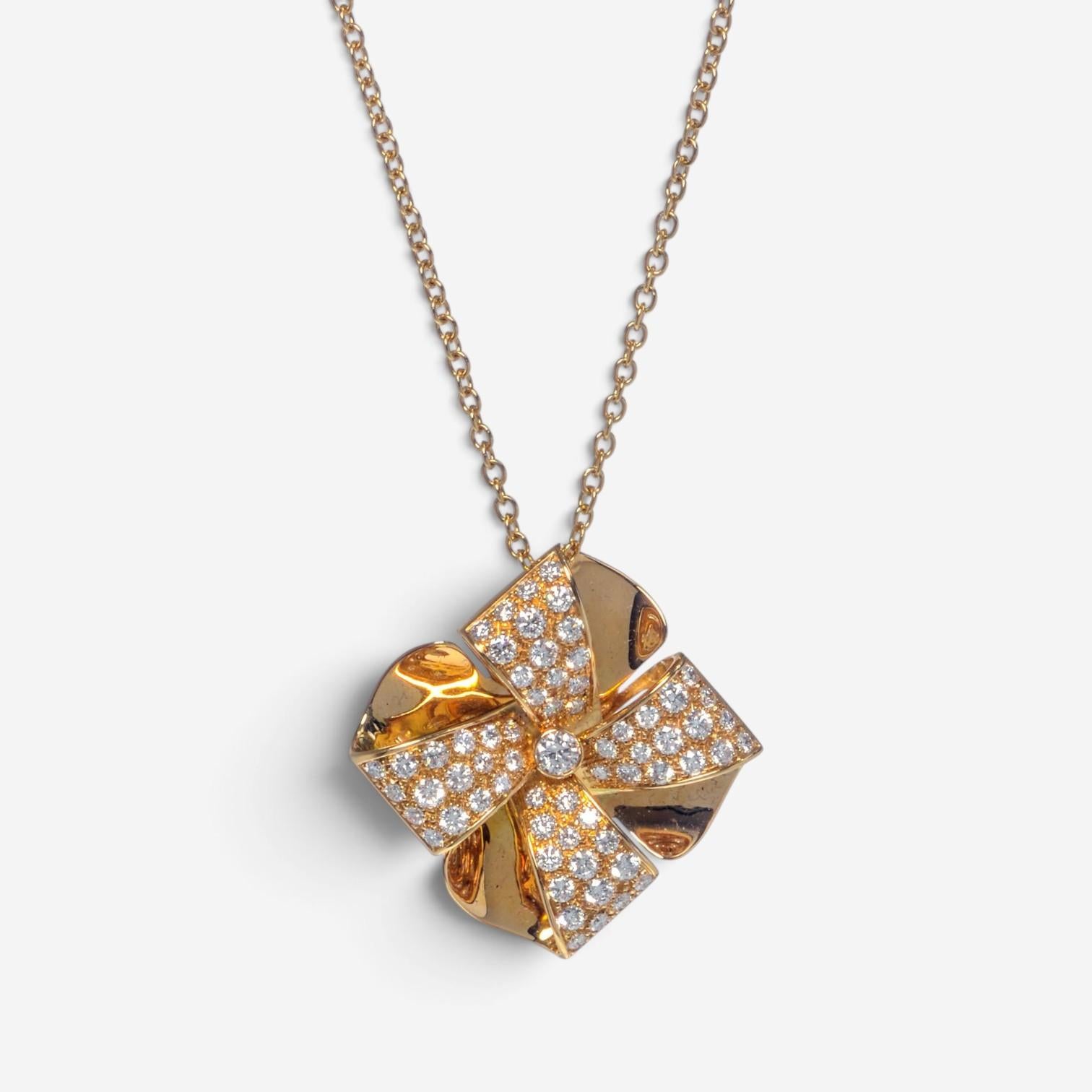 Luca Carati 18K Yellow Gold Diamond Flower Pendant Necklace 048307