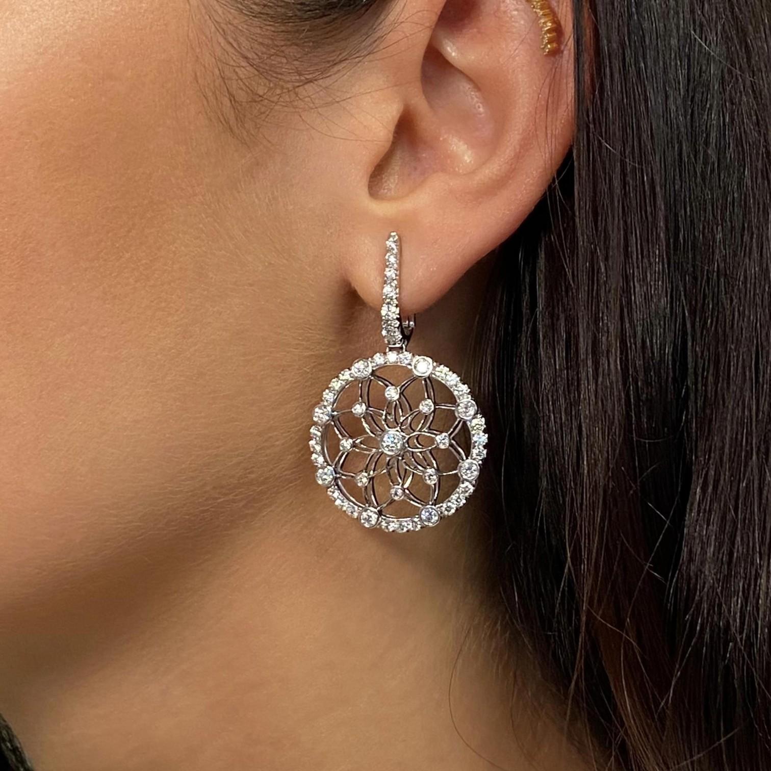 Luca Carati 18K White Gold Diamond Medium Drop Earrings 048354