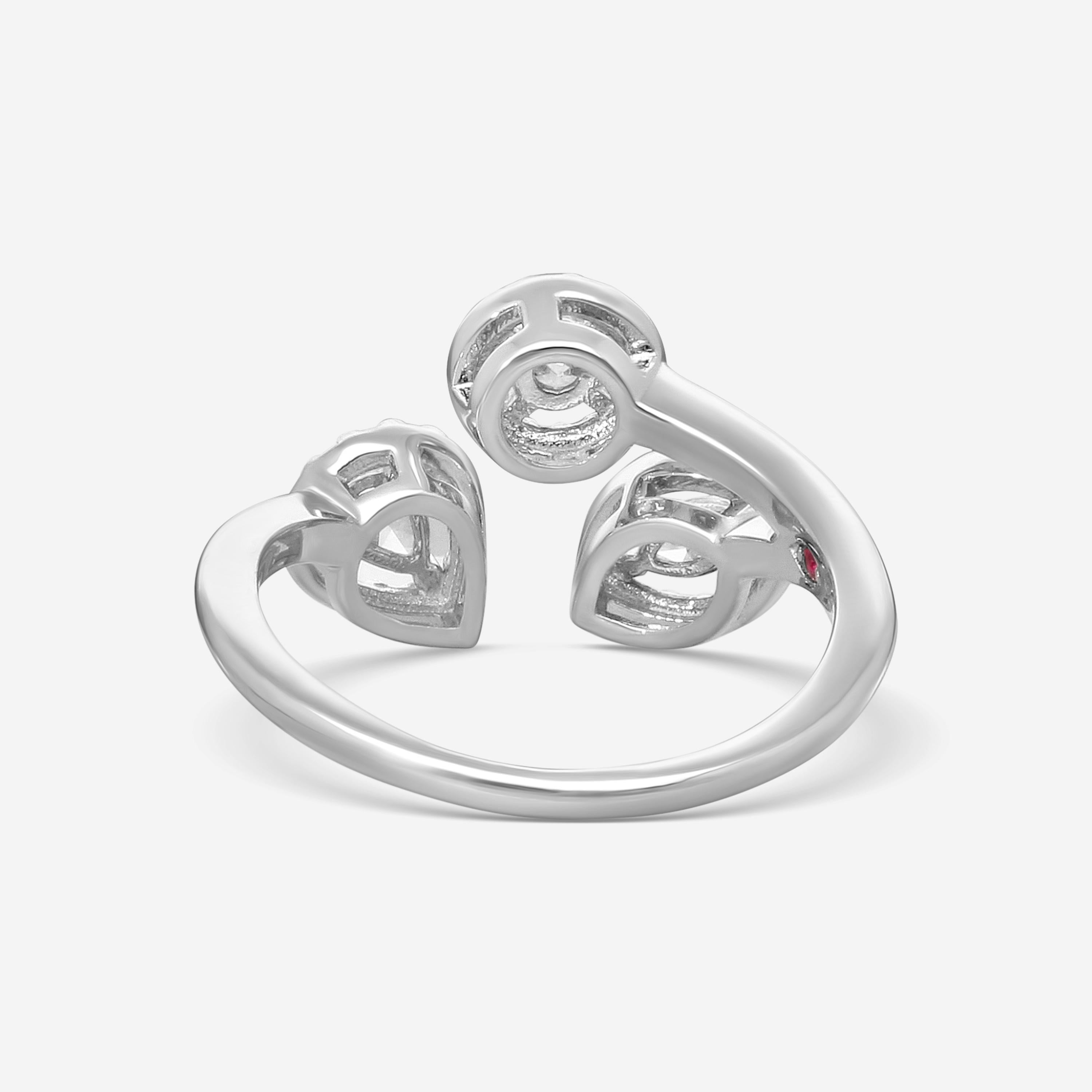 Roberto Coin Dolcetto 18K White Gold Diamond 3-Stone Ring Sz. 6.5 111491AW65X0