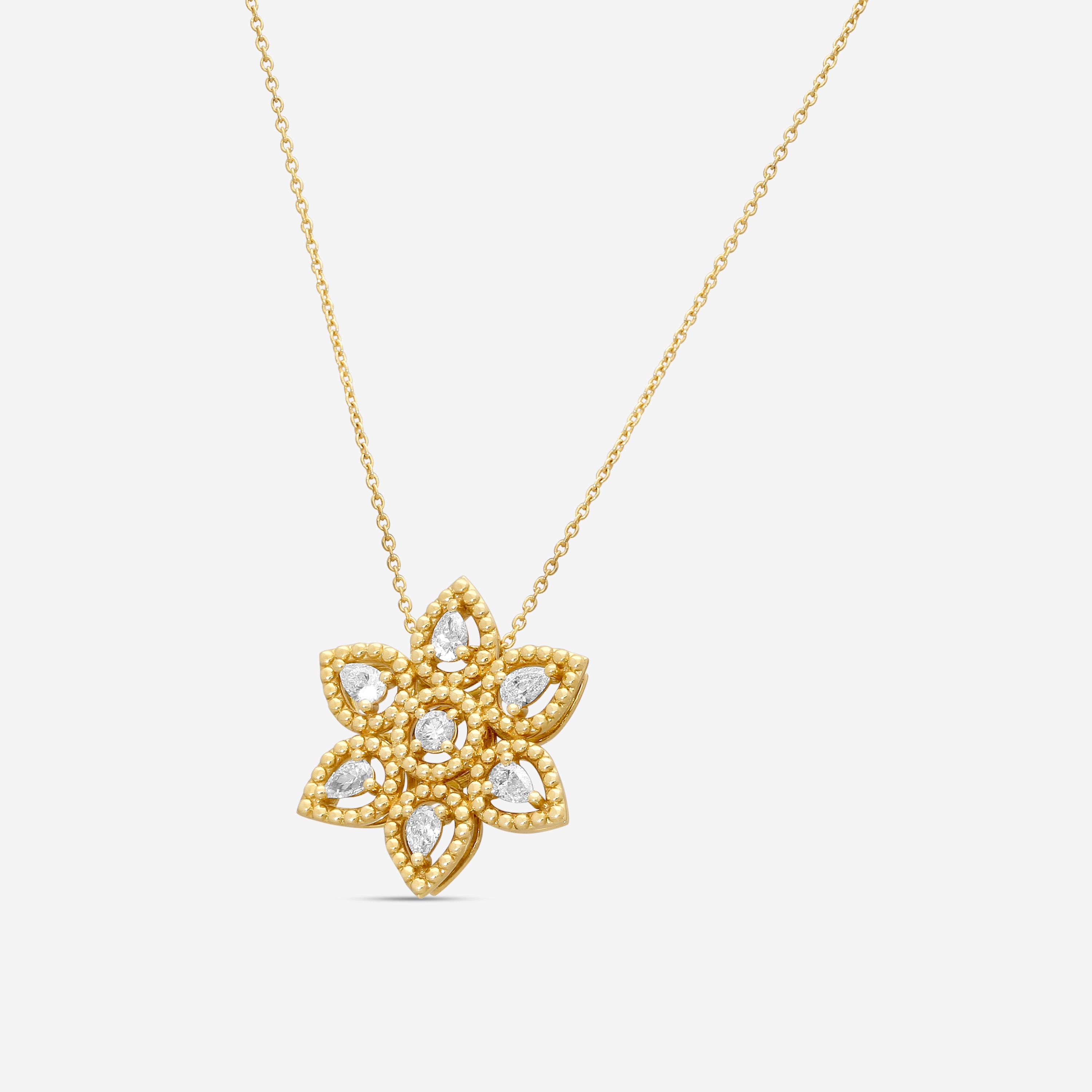 Roberto Coin Dolcetto 18K Yellow Gold Diamond Star Pendant Necklace 111493AYCHX0 - THE SOLIST
