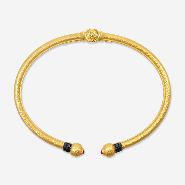 KONSTANTINO - "Callas" (Cuff) - 18K Gold Blk Diamond Ruby Bracelet - BLK DIA: 0.54ctw.; Ruby, 0.09Ct - BMK07063-18KT-516

Length: 6.5 INCHES
Retail $5,710.00 - THE SOLIST