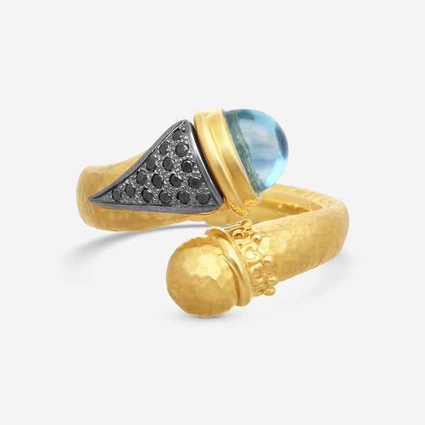 KONSTANTINO - "Callas" 18K Gold Ring - BLK DIA: 0.14ctw.; Swiss Blue TOP: 1.8Ct - DMK01141-18KT-510
Retail $4,360.00 - THE SOLIST