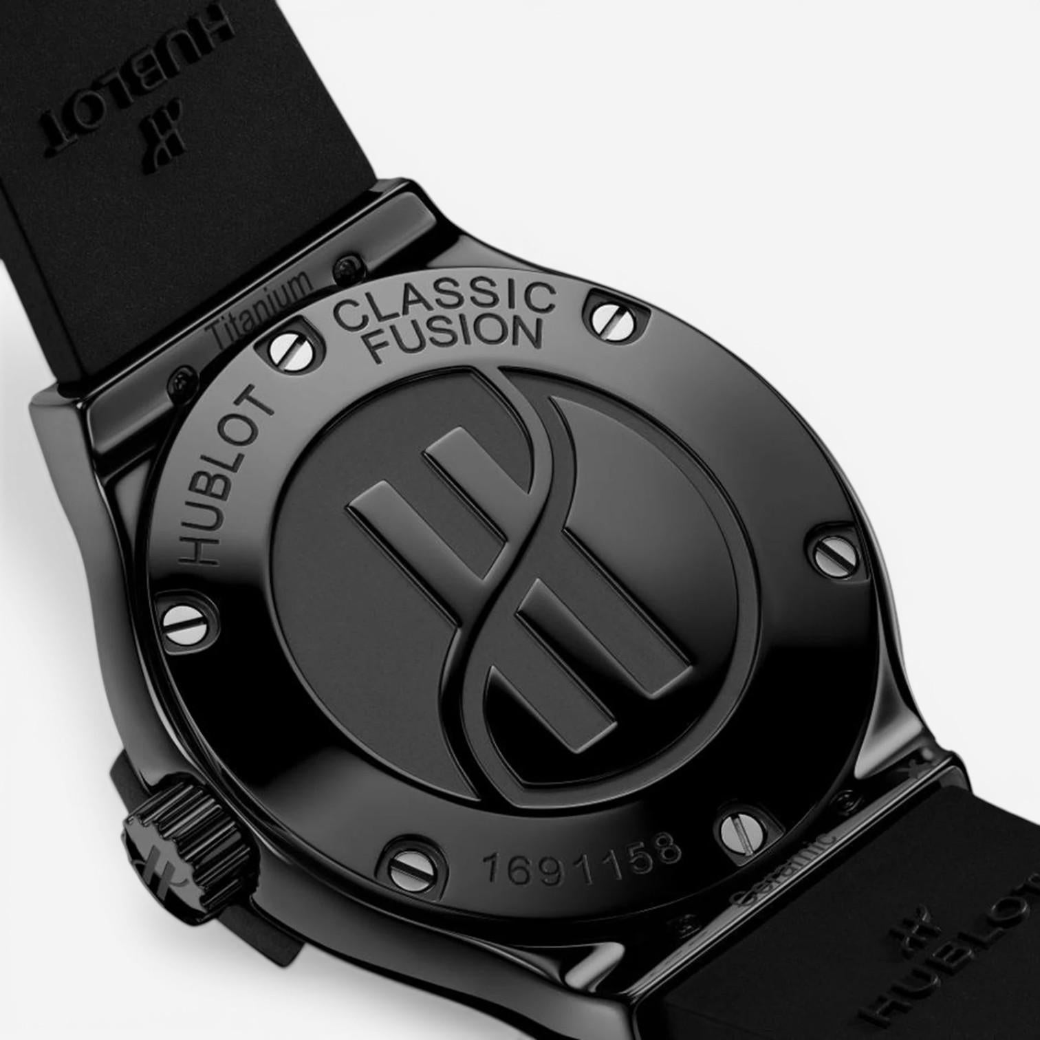 Hublot Classic Fusion Ceramic Quartz Ladies Watch 581.CX.1270.RX.MDM