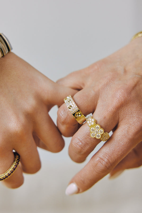 Roberto Coin Pois Moi Luna 18K Yellow Gold Diamond Band Ring Sz. 6.5 8882509AJ65X - THE SOLIST