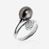 Damiani Le Perle 18K White Gold, Black Pearl 1.70ct. tw. and Diamond 0.27ct. tw. Cocktail Ring Sz. 7.5 20016940 - THE SOLIST