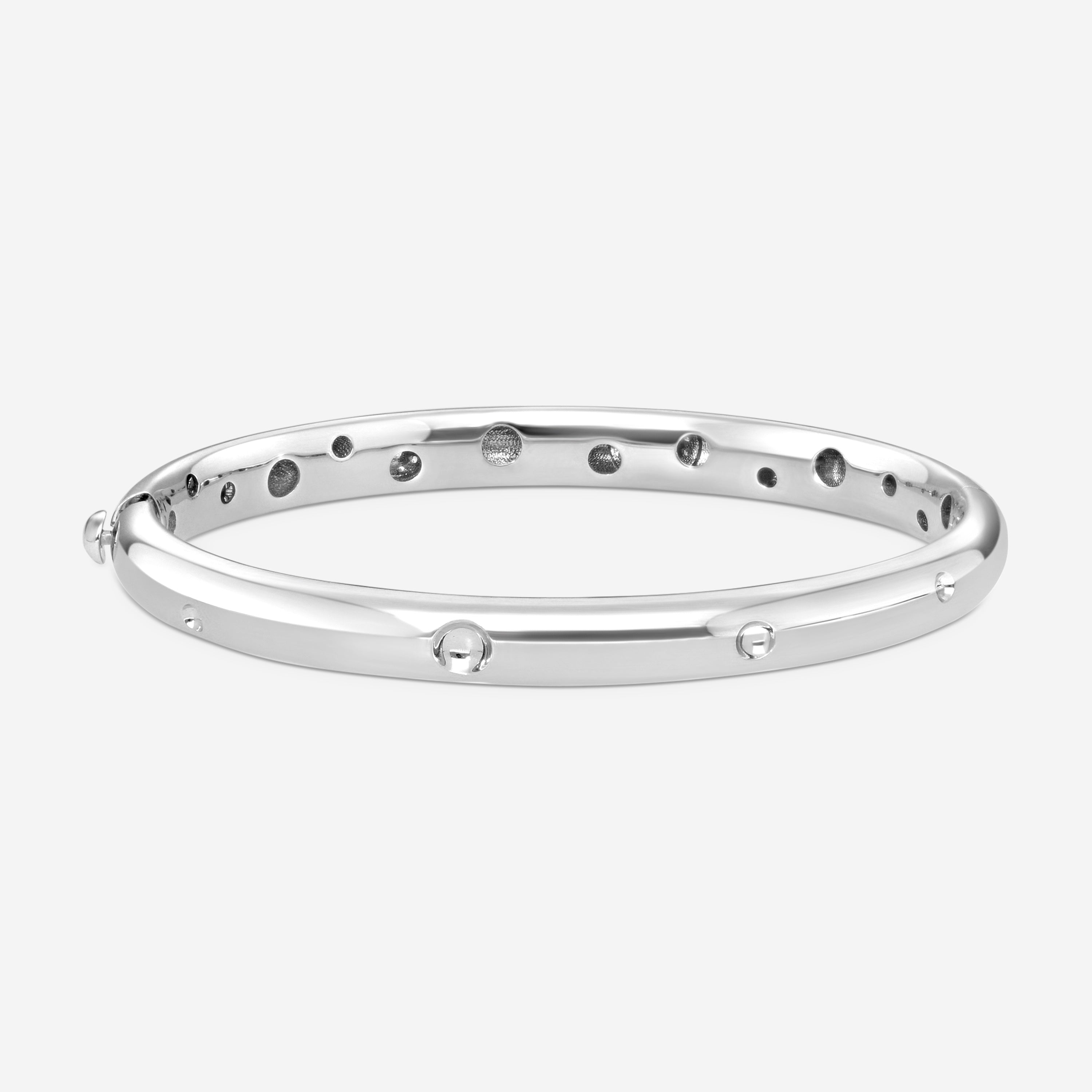 Roberto Coin Pois Moi Luna 18K White Gold Diamond Outline Bangle Bracelet 883132AWBAXS