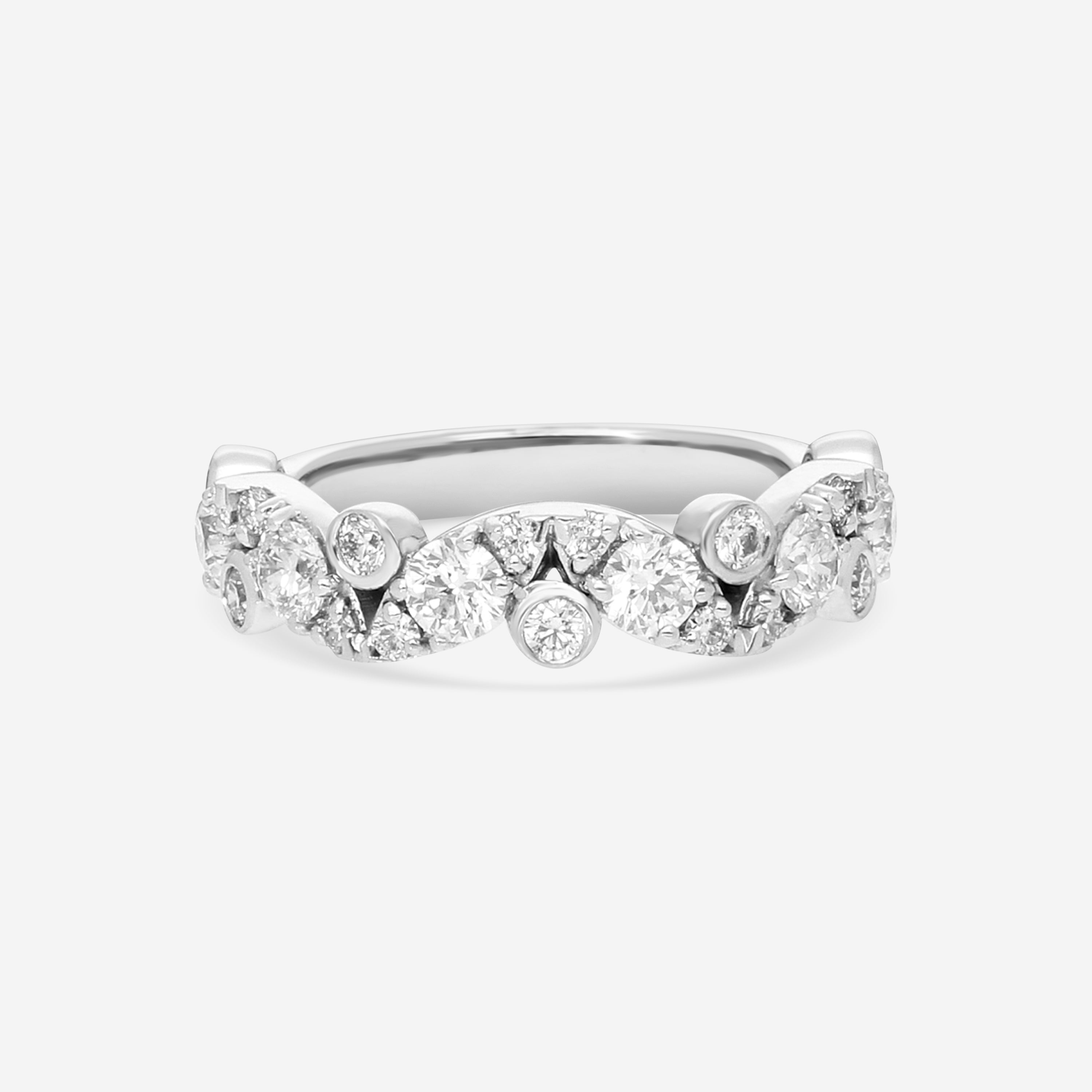 Hearts On Fire 18K White Gold Regal Bezel Diamond Ring Sz. 6.5 HBAREGBZ01208W-C - THE SOLIST