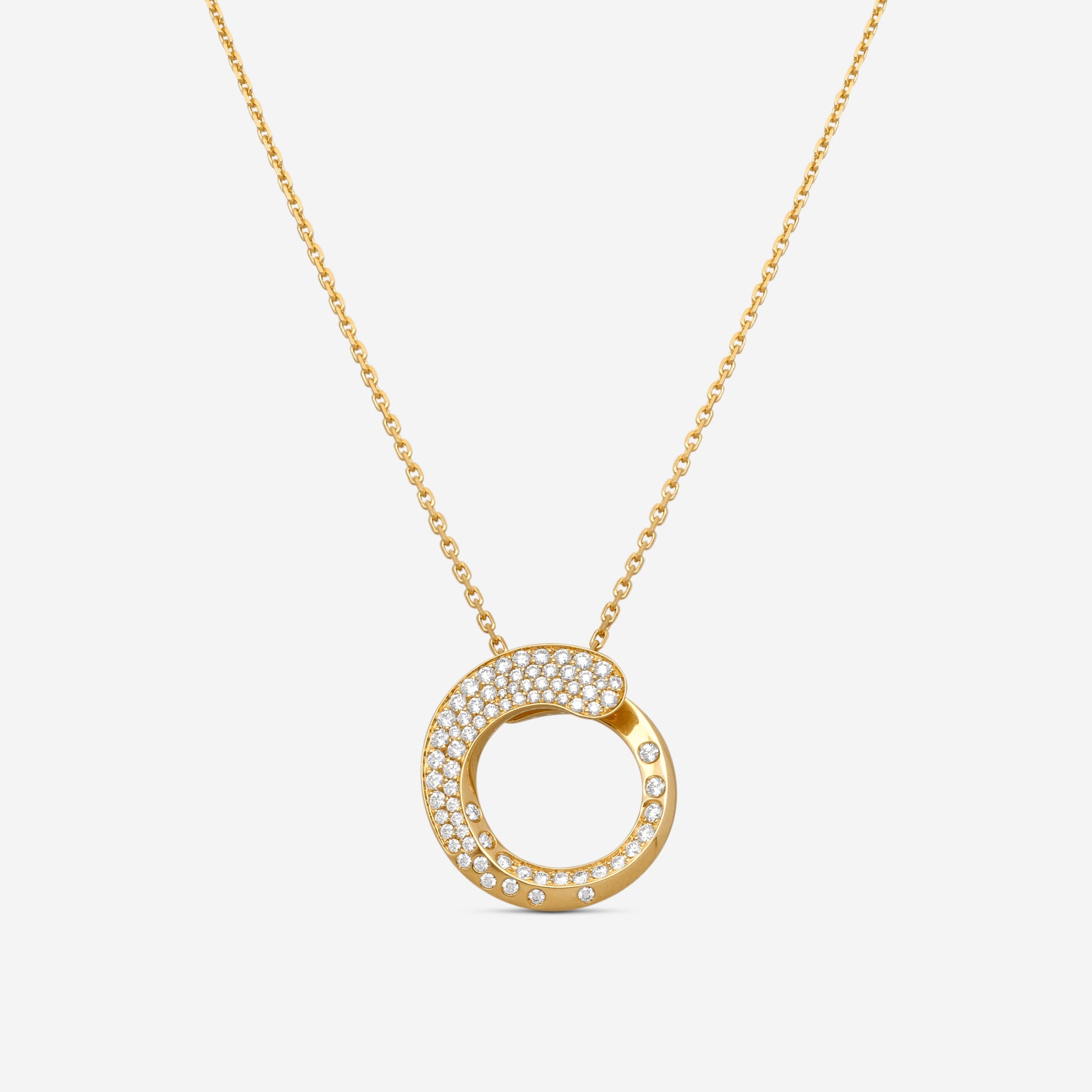 Crivelli 18K Yellow Gold Diamond Circle Pendant Necklace P0008E - THE SOLIST