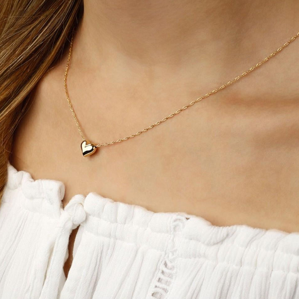 14K Yellow Gold Puffed Heart Pendant Necklace 21/606