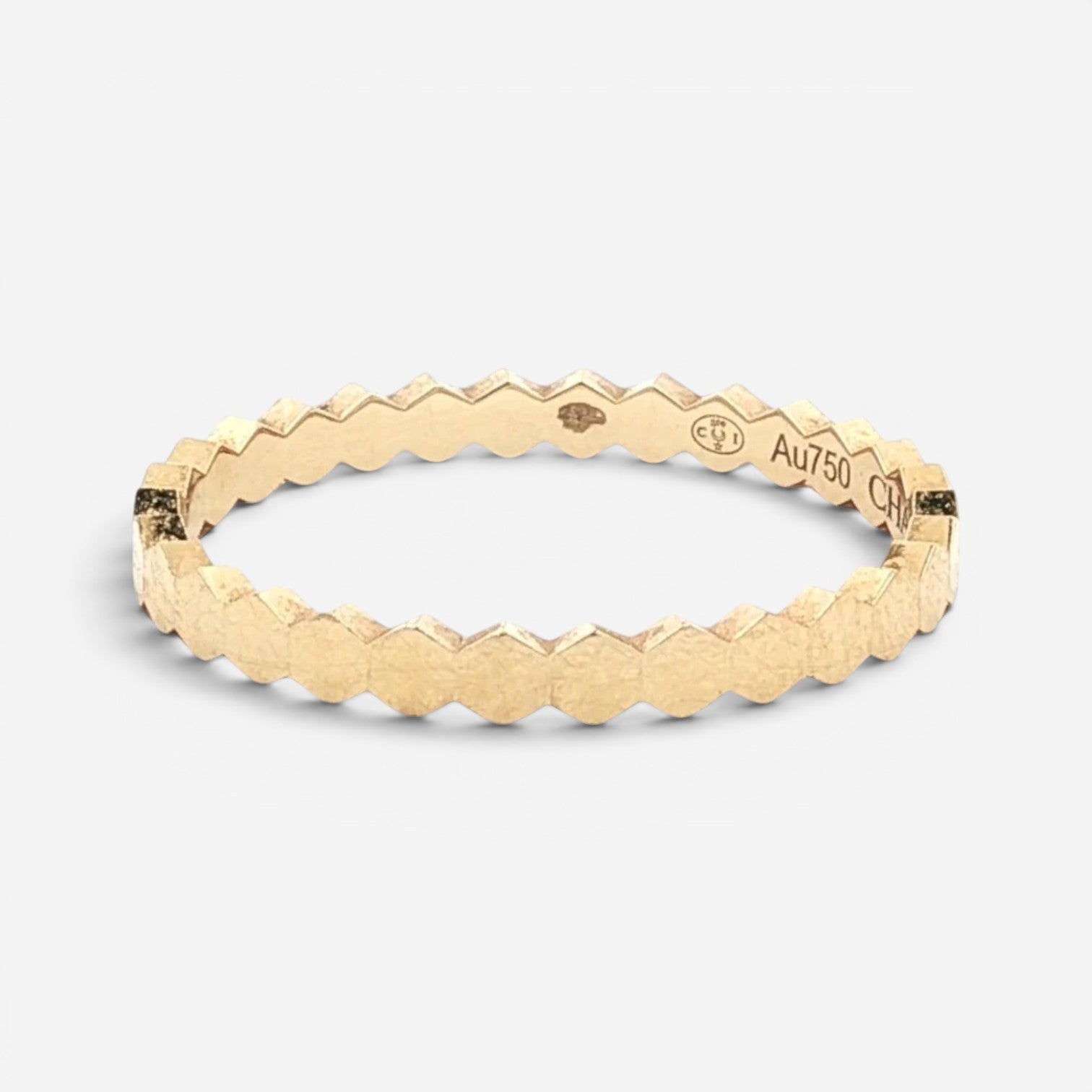 Chaumet Bee My Love 18K Yellow Gold Band Ring Sz. 8.75 081885-059
