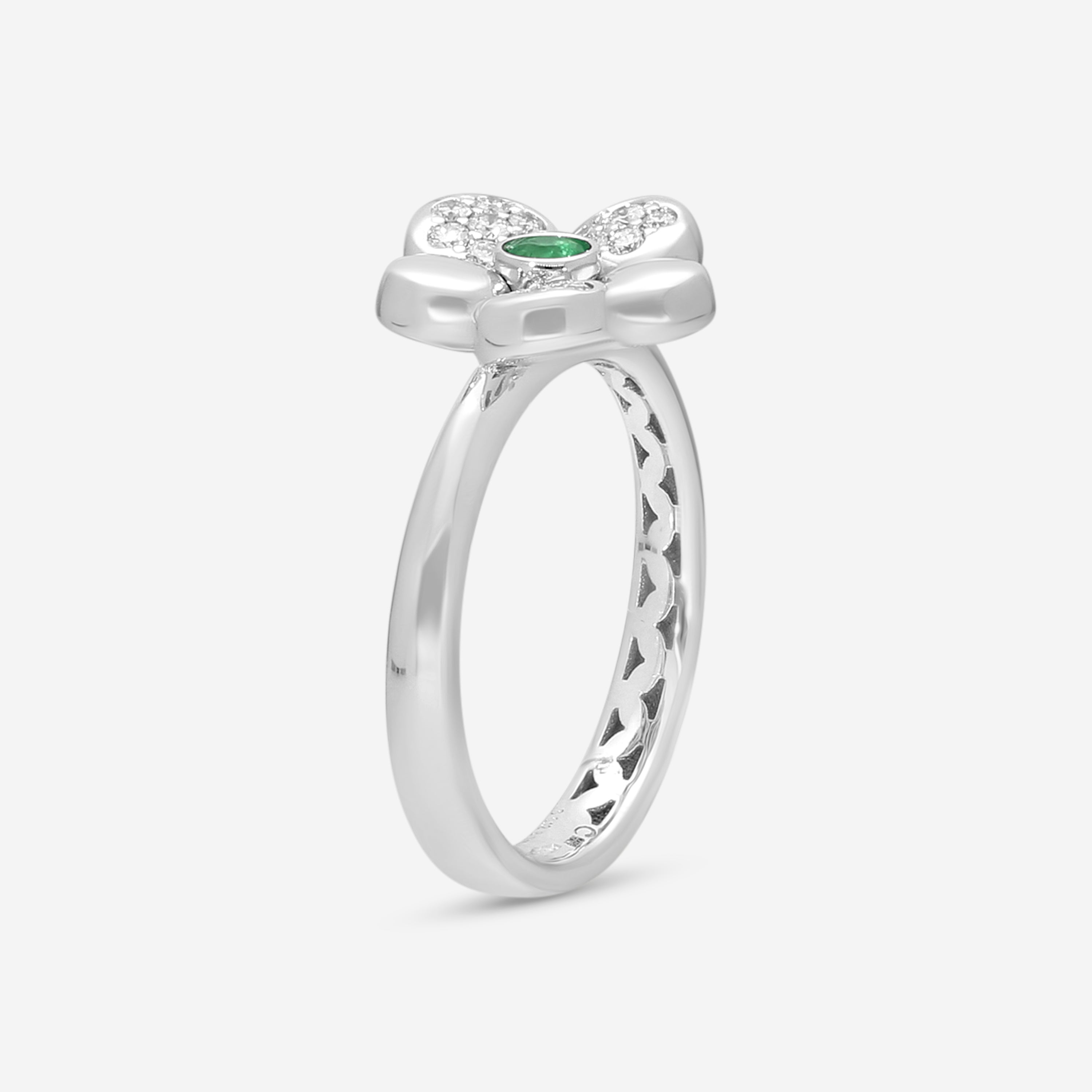 Crivelli Little Daisy 18K White Gold Diamond & Emerald Ring Sz. 6.5 302-R799M-AN - THE SOLIST