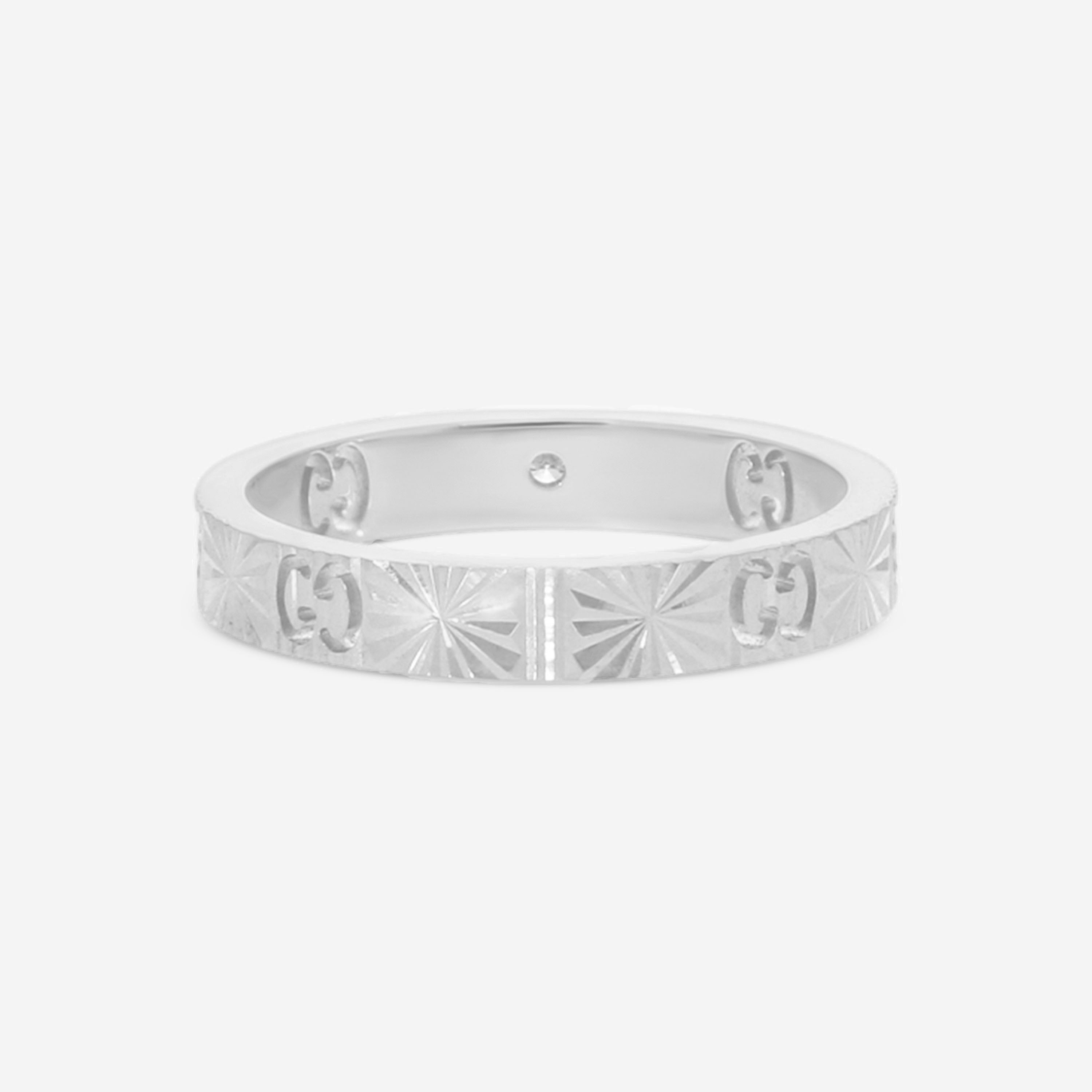 Gucci Icon 18K White Gold & Diamond Ring YBC727892003019 MSRP $1,820 - THE SOLIST