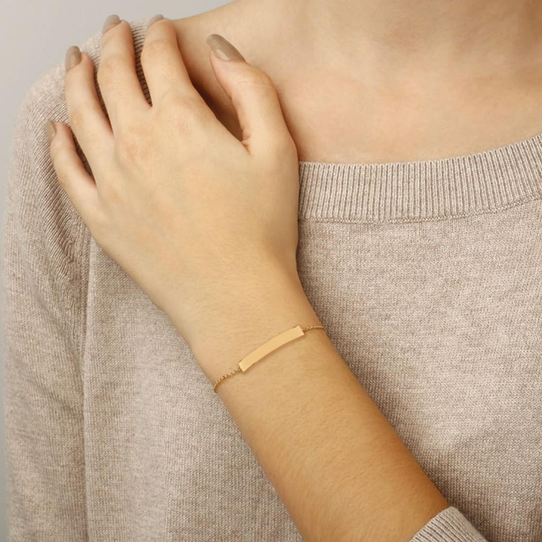Ina Mar 14K Yellow Gold Engravable Bar Bracelet 9025567.5