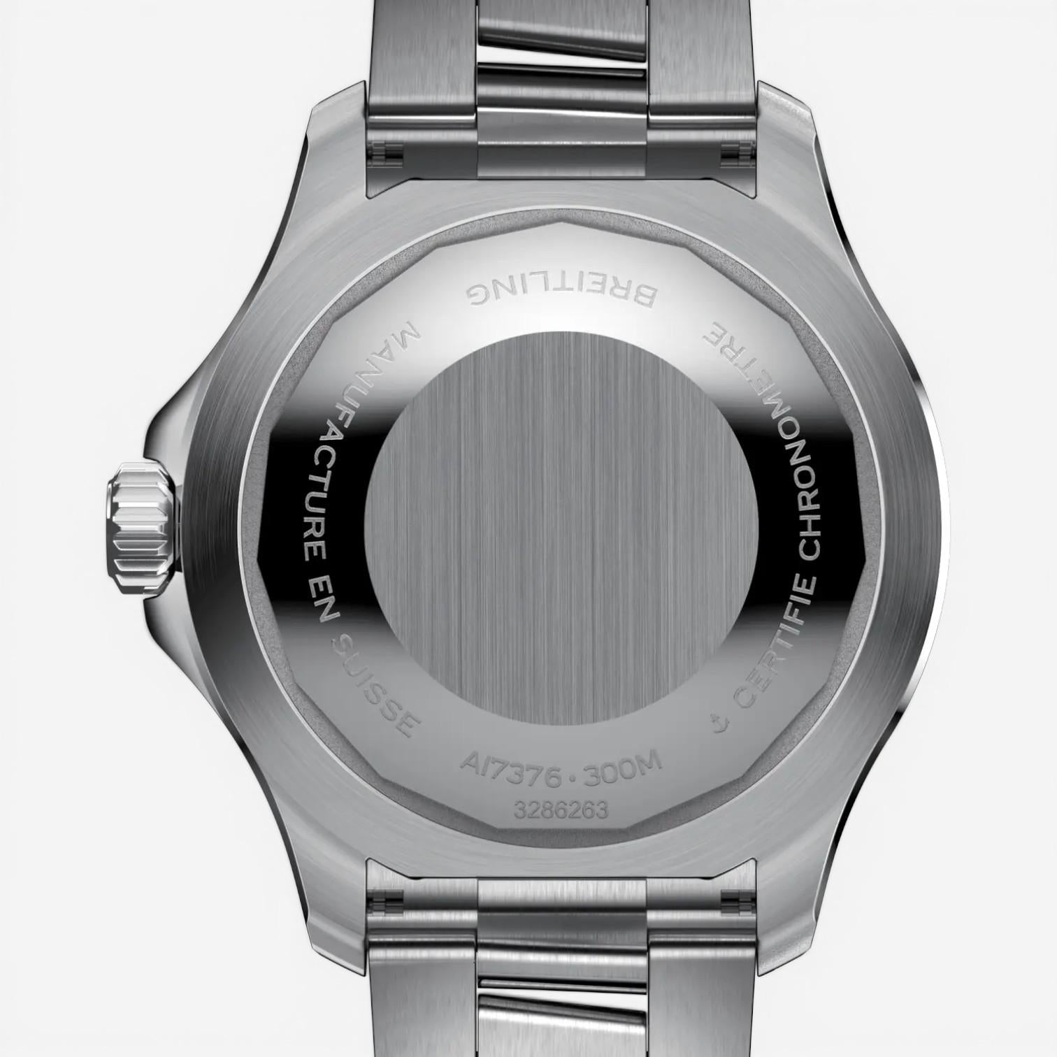 Breitling Superocean Stainless Steel Automatic Men's Watch A17376A31L1A1