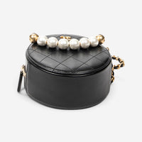 Chanel Black Quilted Lambskin Leather Front Pearl Round Chain Clutch AAW6884