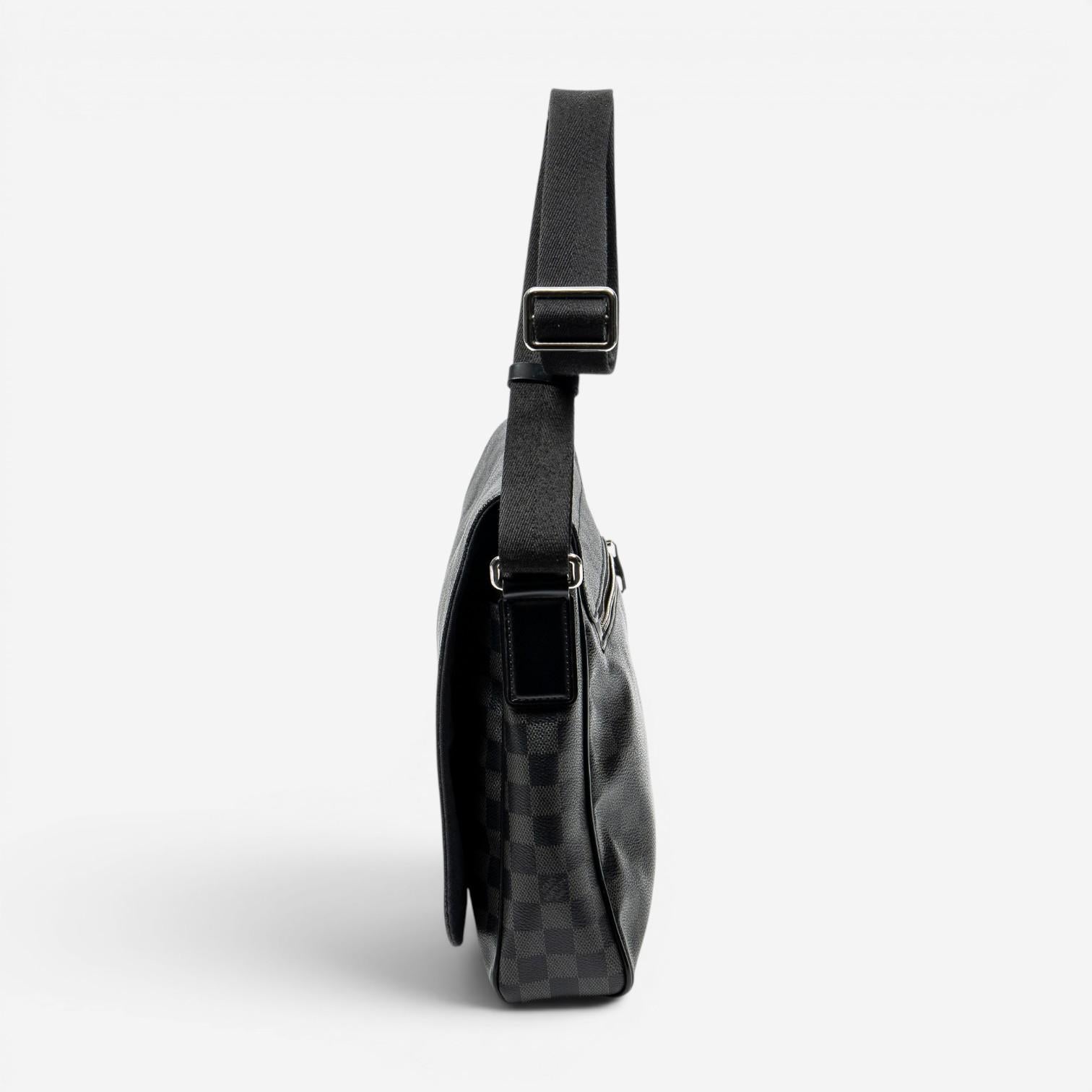 Louis Vuitton Daniel Black & Gray Damier Graphite Coated Canvas Shoulder Bag ABC