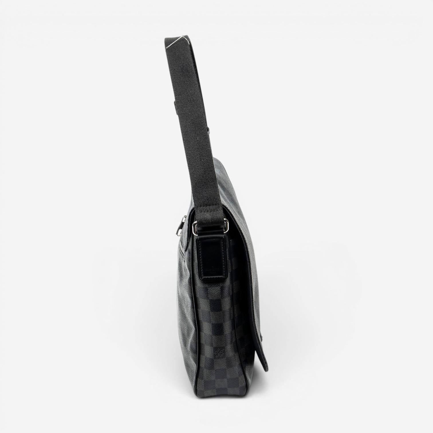 Louis Vuitton Daniel Black & Gray Damier Graphite Coated Canvas Shoulder Bag ABC