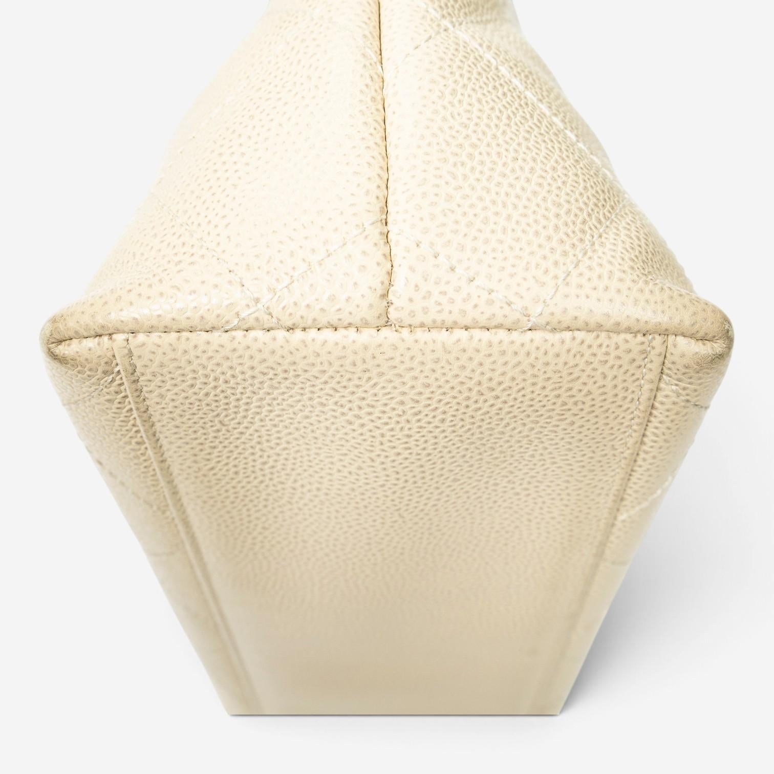 Chanel CC Ivory/Brown Calf Leather Wood Handle Tote ABD2842