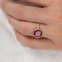 Amáli One of a Kind 18K Yellow Gold Ruby Statement Ring Sz. 7.5 R-2373-RU