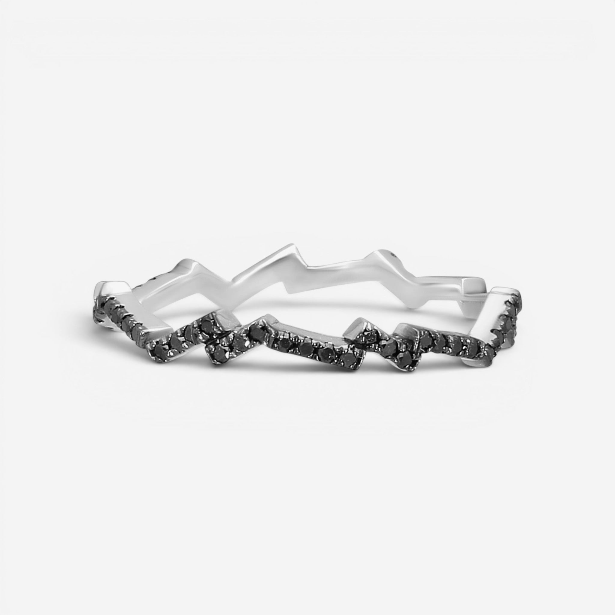 Suzanne Kalan 18K White Gold Diamond Ring Sz. 6.5 CLR162B-WG6.5