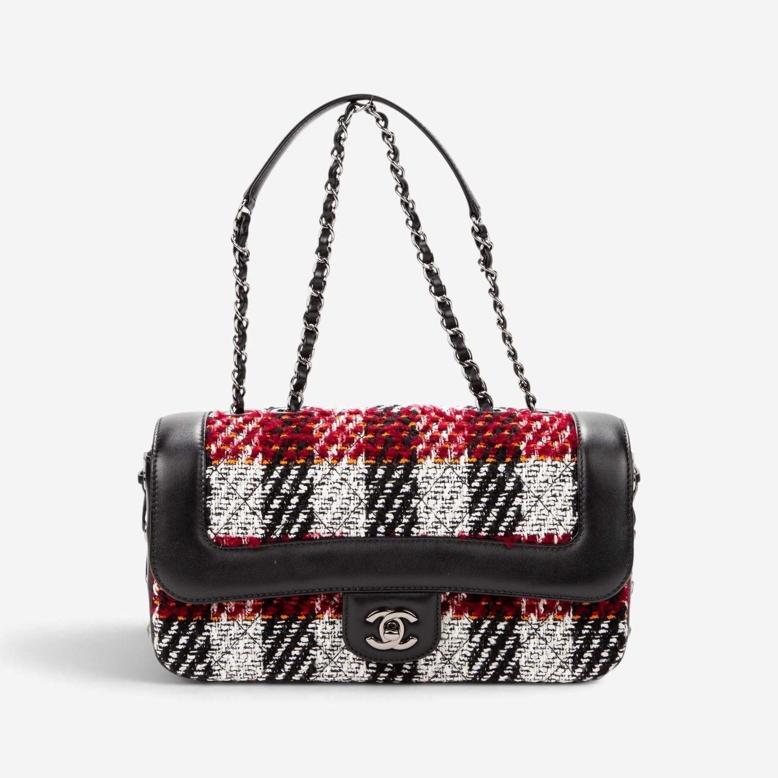 Chanel Timeless Tweed Canvas Shoulder Bag EAG6830