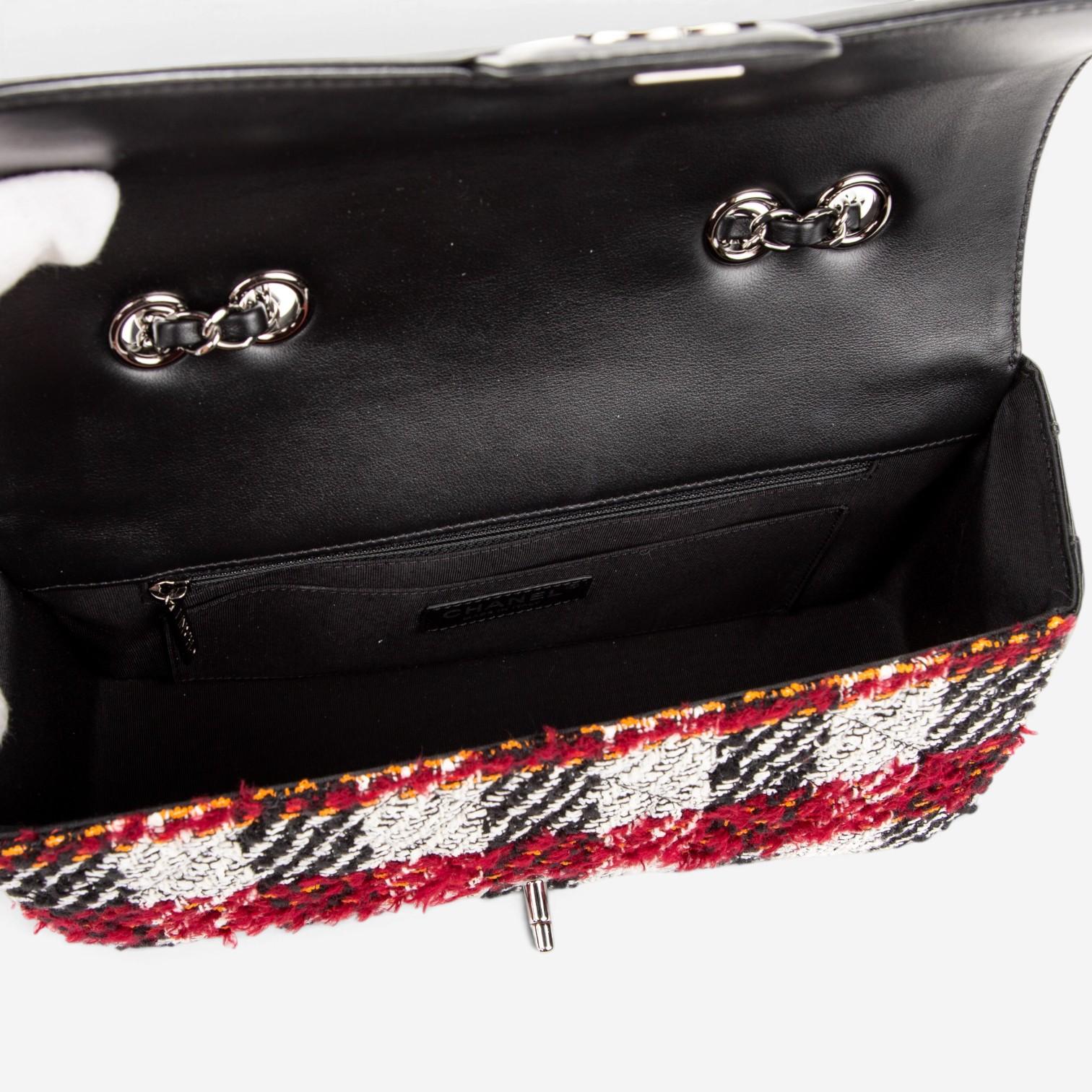 Chanel Timeless Tweed Canvas Shoulder Bag EAG6830
