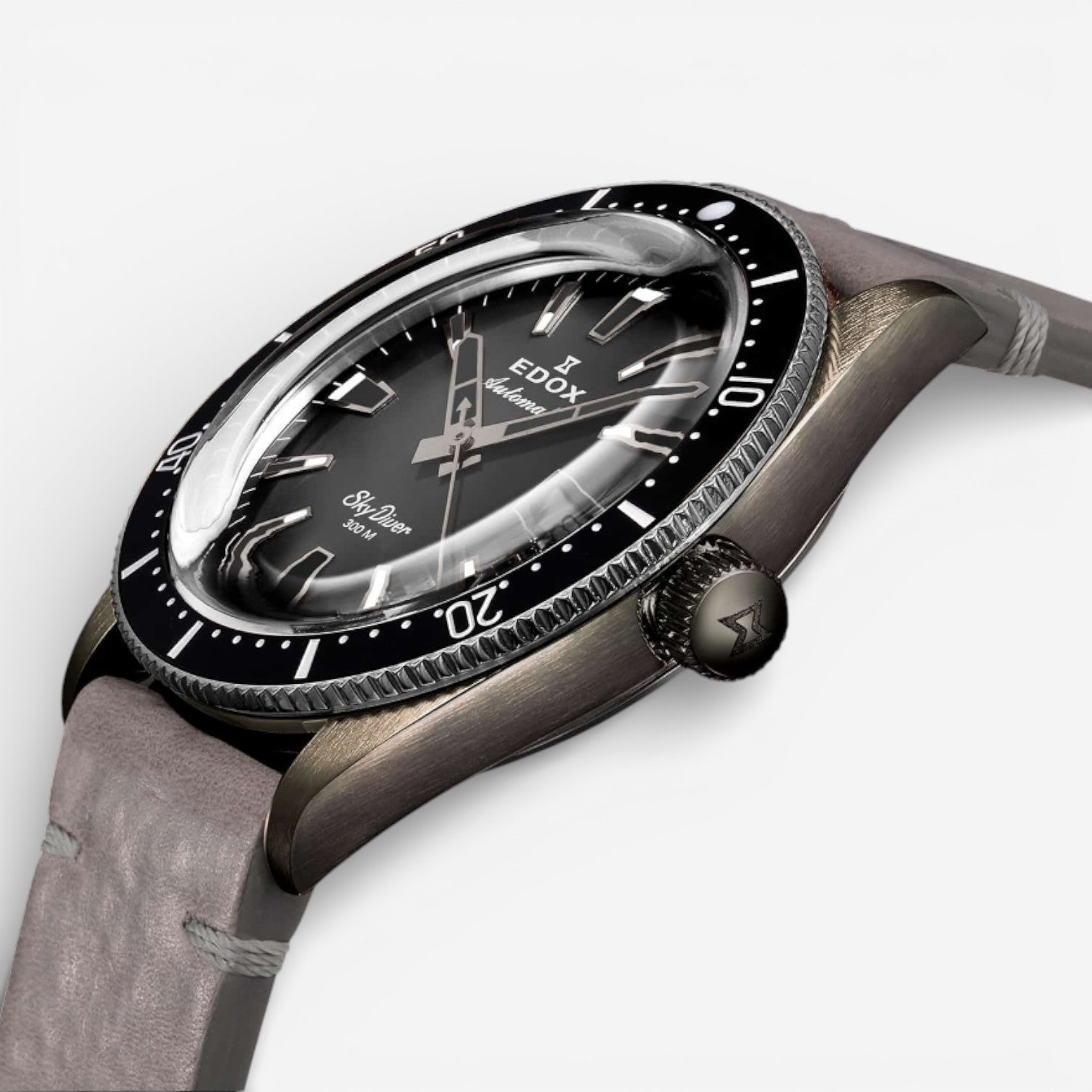 Edox Skydiver Aged Steel Limited Edition Automatic Men's Watch 80126-3VIN-GDN - THE SOLIST