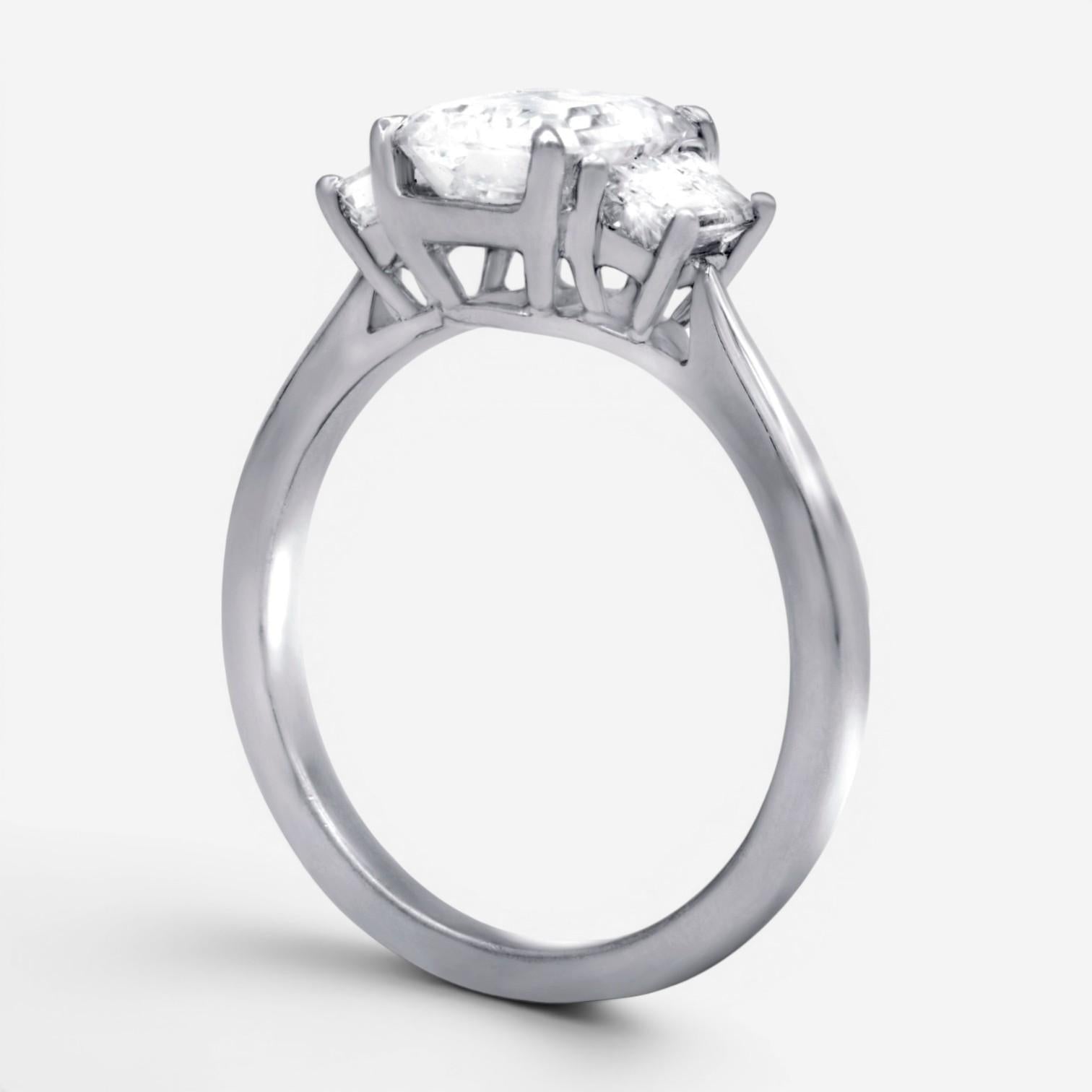 Diana M. Jewels Platinum Diamond Engagement Ring Sz. 6 EM459