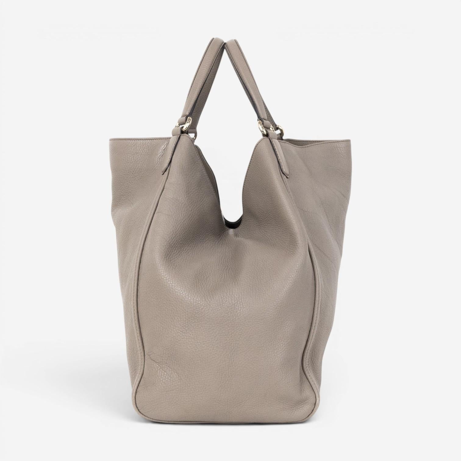 Gucci Soho Gray Grained Calfskin Leather Hobo Bag GTA0654
