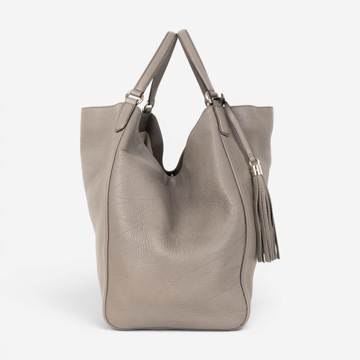 Gucci Soho Gray Grained Calfskin Leather Hobo Bag GTA0654