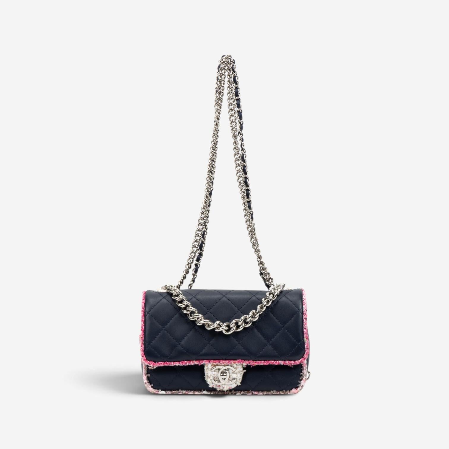 Chanel Black Tweed Canvas Lambskin Single Flap Shoulder Bag GTU0022