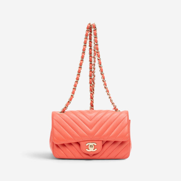 Chanel Classic Pink Lambskin Leather Single Flap Bag GTU0065