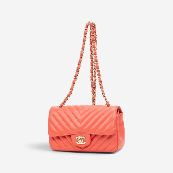 Chanel Classic Pink Lambskin Leather Single Flap Bag GTU0065