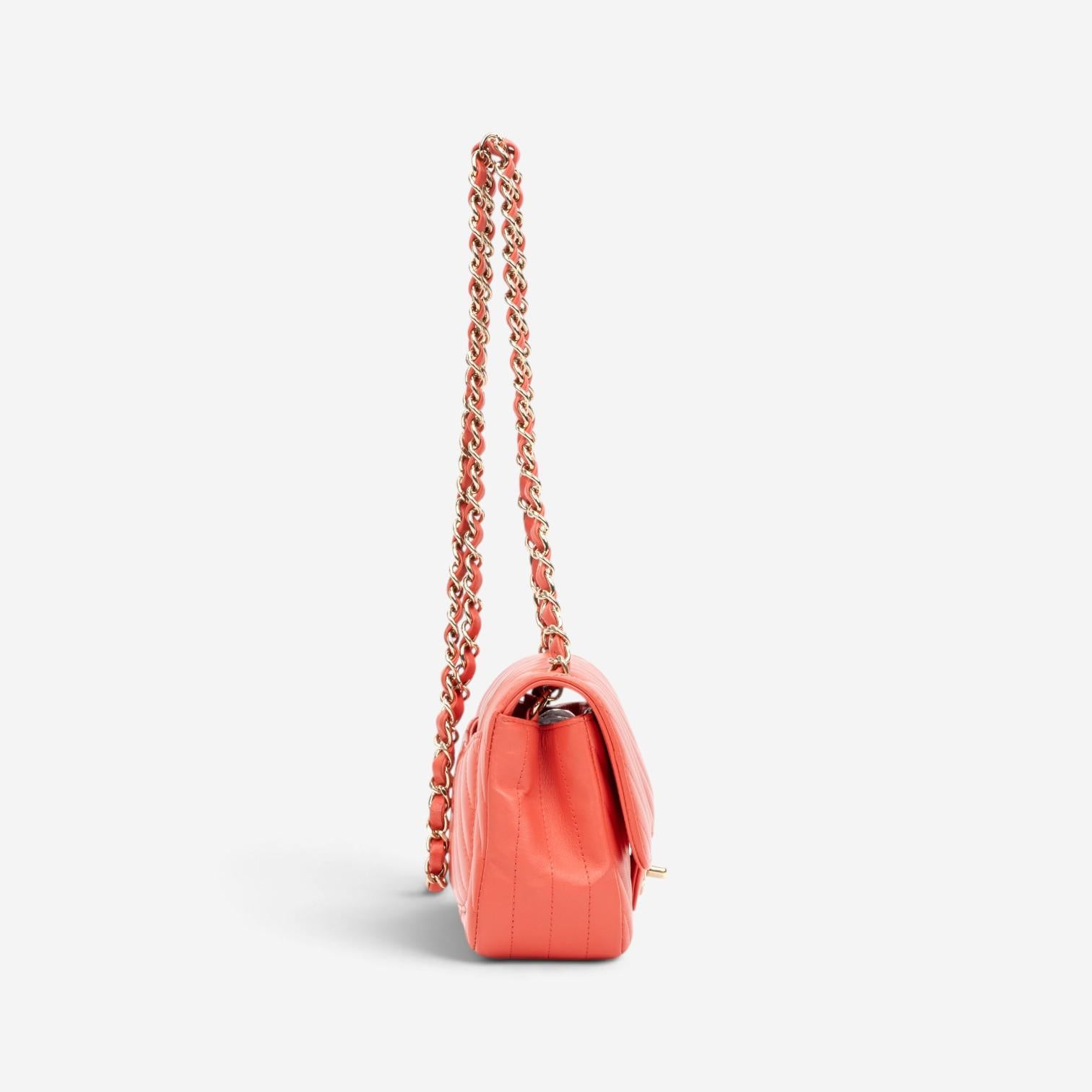 Chanel Classic Pink Lambskin Leather Single Flap Bag GTU0065