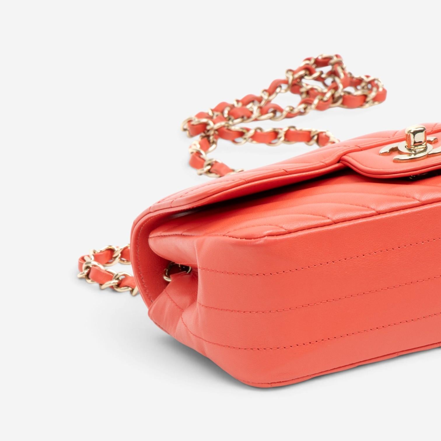 Chanel Classic Pink Lambskin Leather Single Flap Bag GTU0065