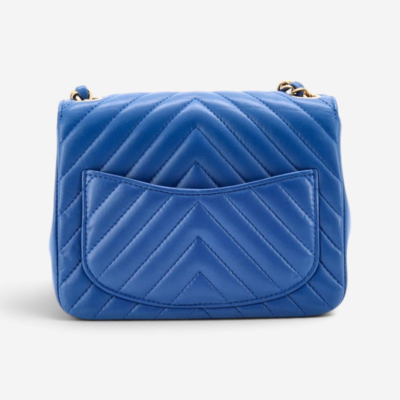 Chanel Classic Black Lambskin Leather Mini Single Flap Bag GTU0627