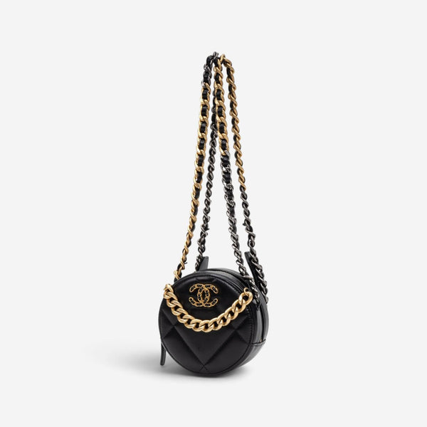 Chanel Black Large Quilted Lambskin 19 Round Chain Small Clutch Bag GTU0730
