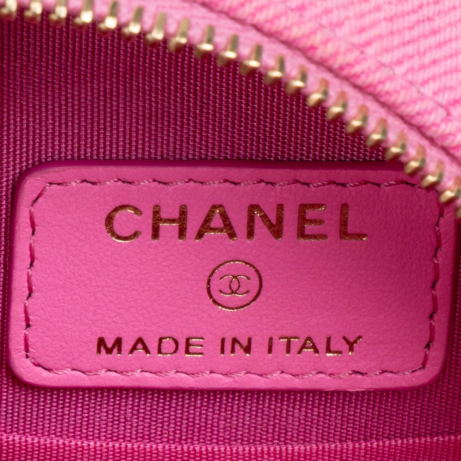 Chanel Pink Denim Canvas 19 Round Mini Clutch GTU0735