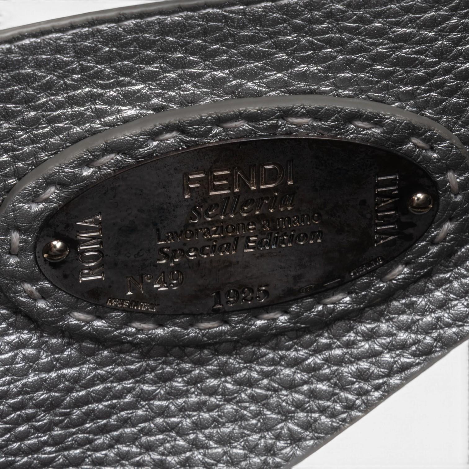 Fendi Peekaboo Grey/Silver Pebbled Calfskin Leather Medium Selleria Bag GTU0759