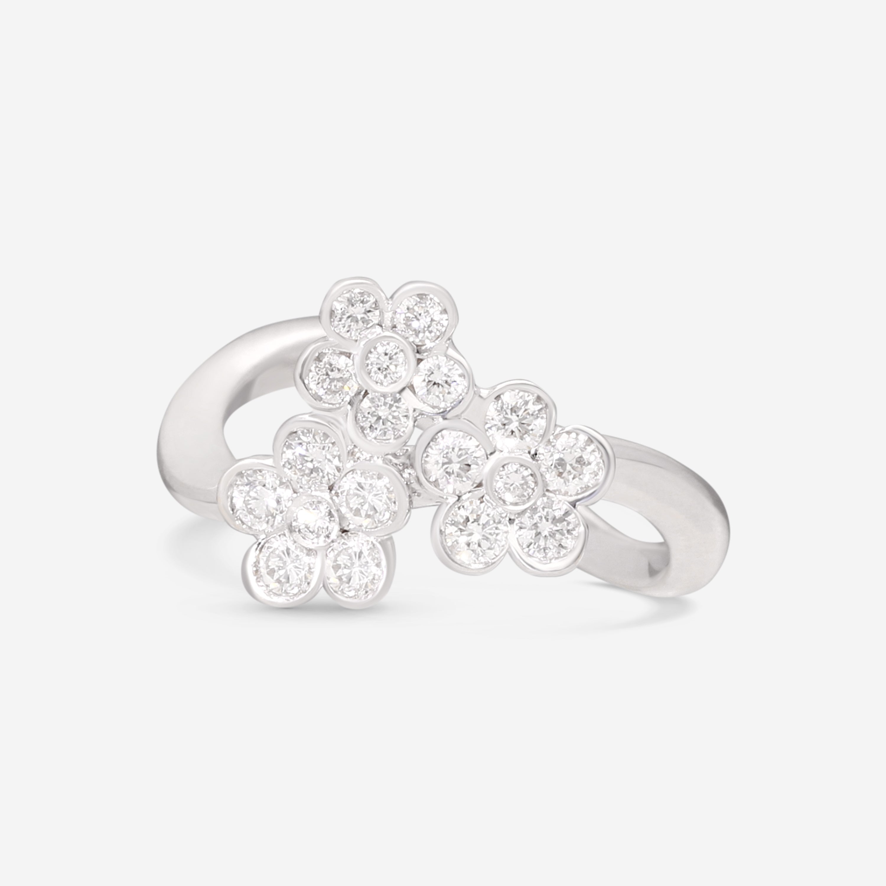 Giloro 18K White Gold Diamond Statement Ring AN0612-170