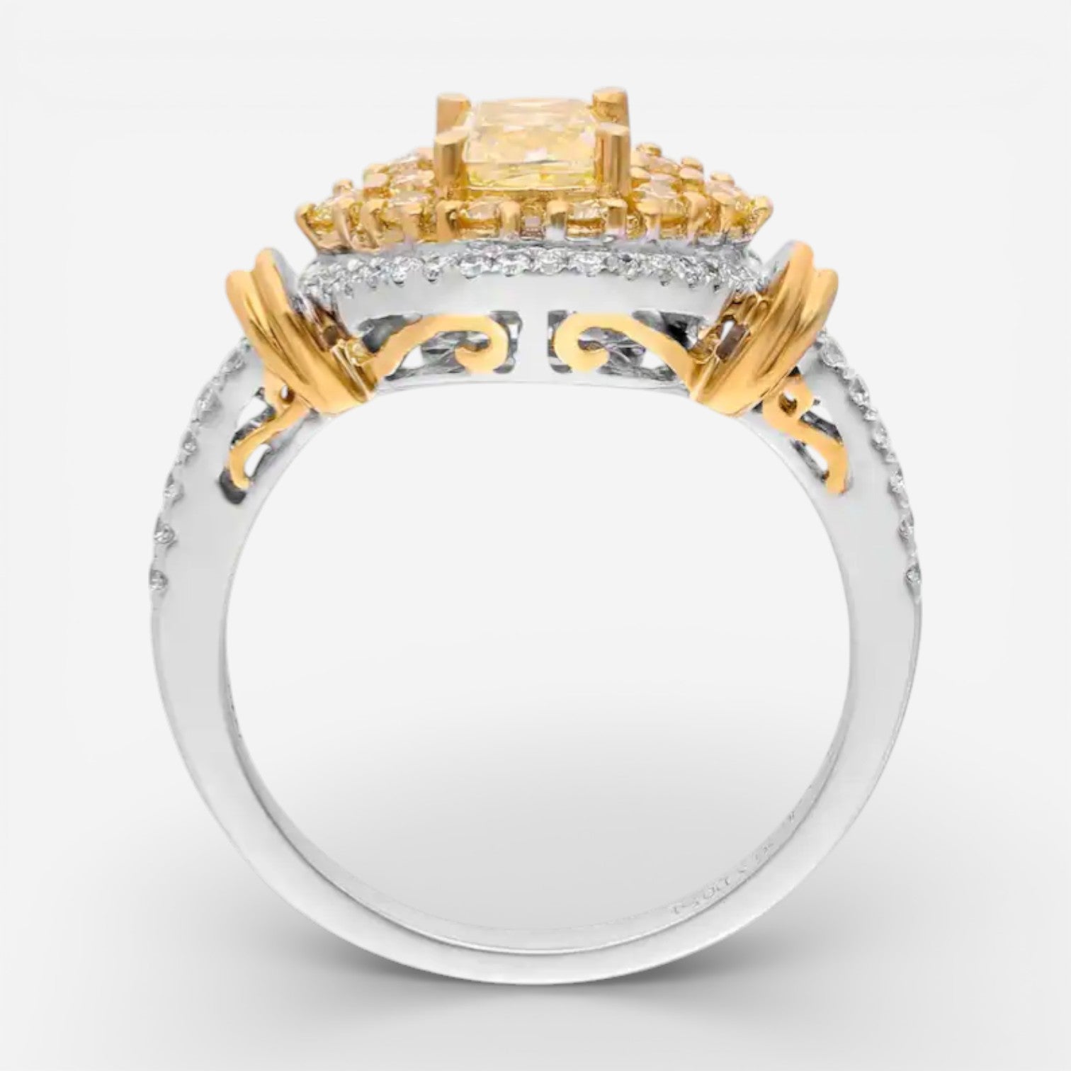 Gregg Ruth 18K Yellow Gold Diamond Engagement Ring Sz. 6.5 603129 - THE SOLIST