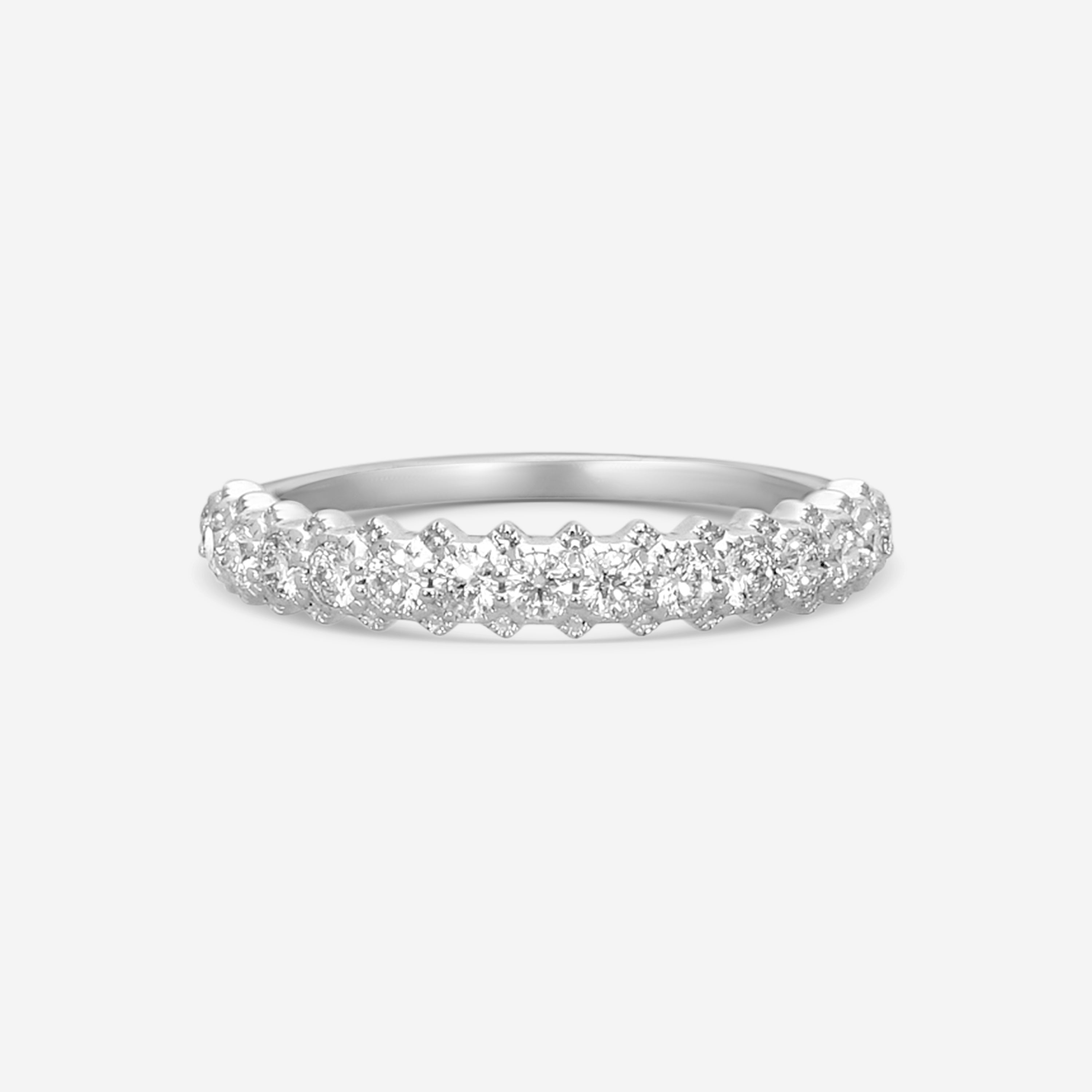 Hearts on Fire - 18k White Gold Liliana Bezel Milgrain Diamond Band Ring Size 6.5 HBALILBEZM00458W-C - THE SOLIST